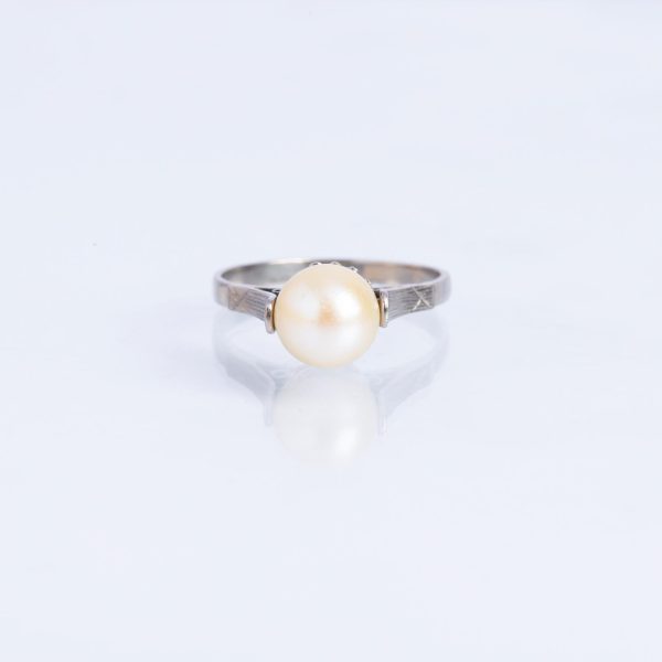 Anillo oro 18 K blanco, perla y diamantes