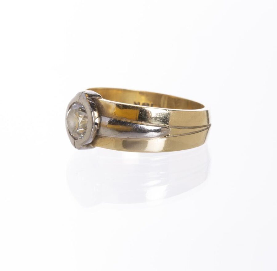 Anillo en oro 18 K con brillante - Imagen 2