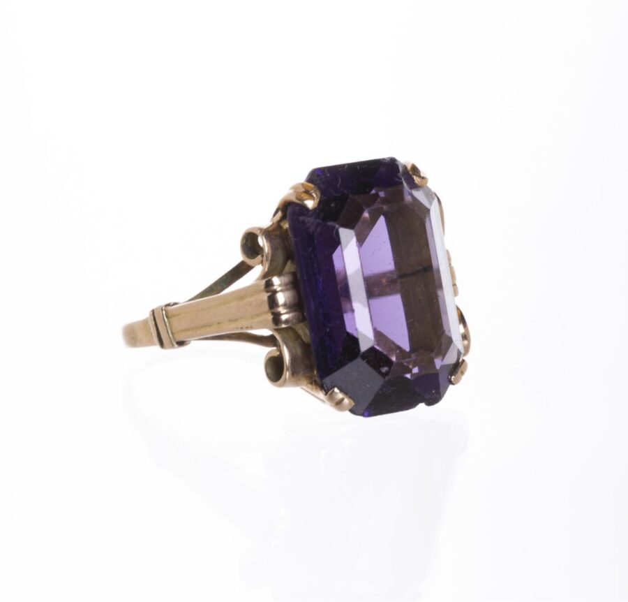 Anillo en oro 18 K con amatista - Imagen 3