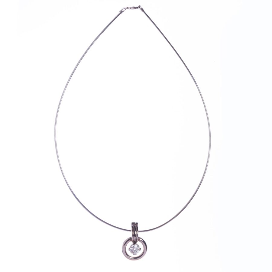 Gargantilla en oro 18 K con brillante