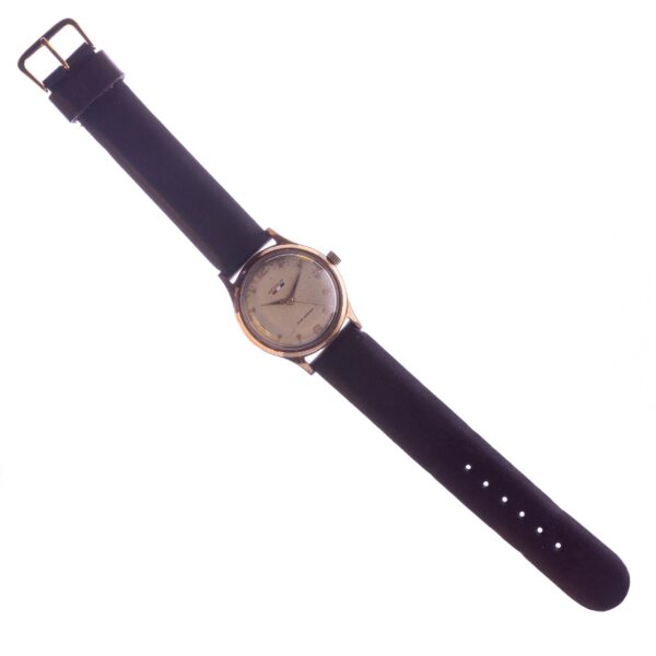 Reloj Benrus, en oro