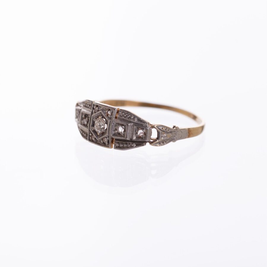 Anillo art decó en oro 18 K, diamantes y brillante - Imagen 2