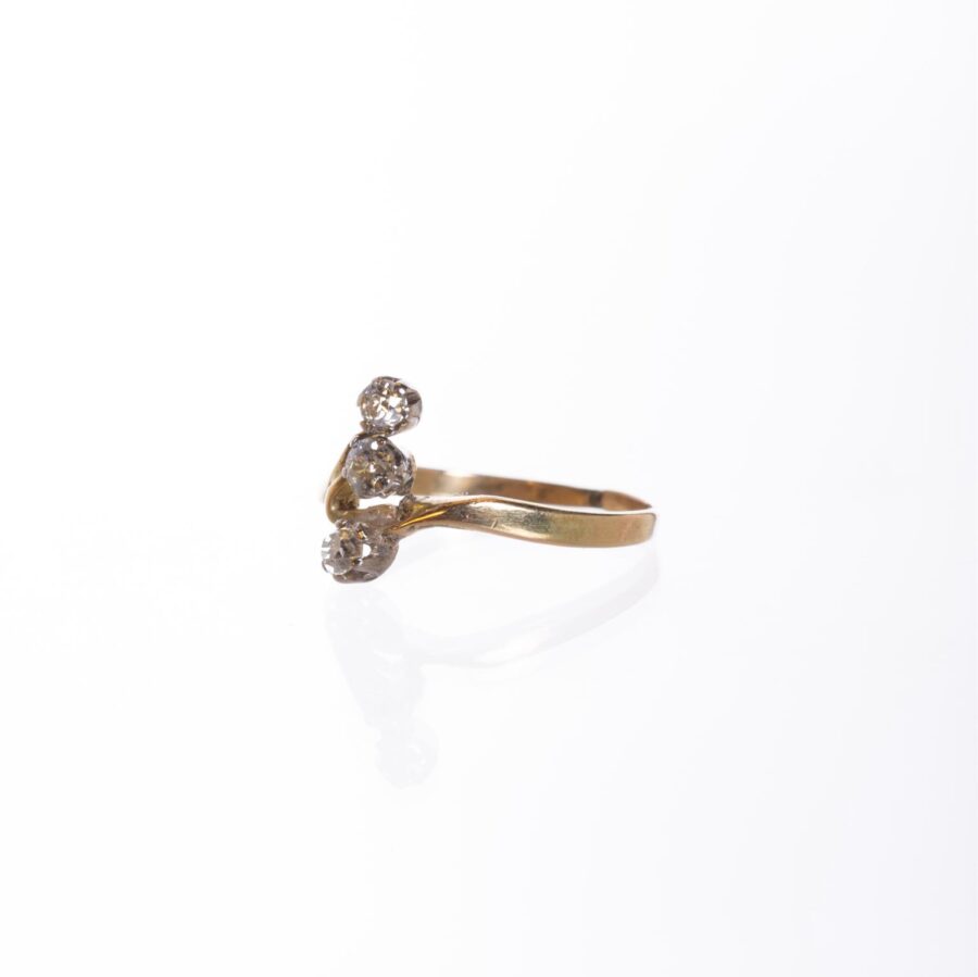 Anillo en oro 18 K con brillantes - Imagen 2