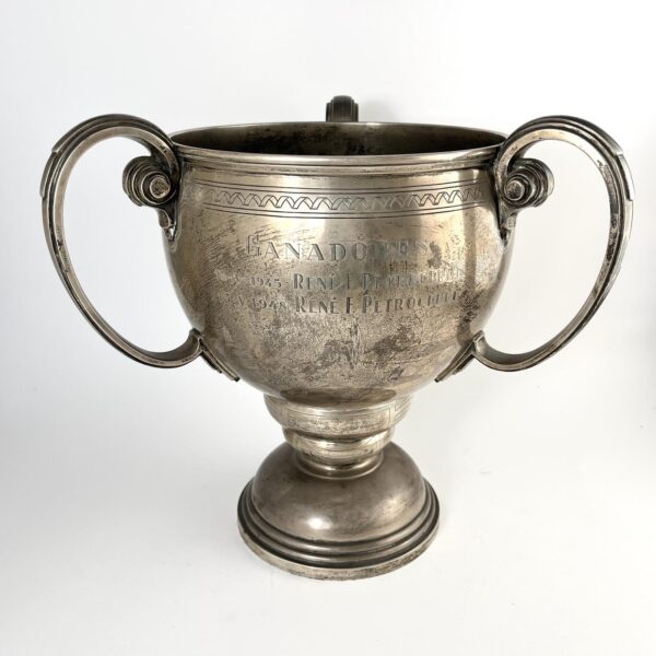 Trofeo inglés en plata