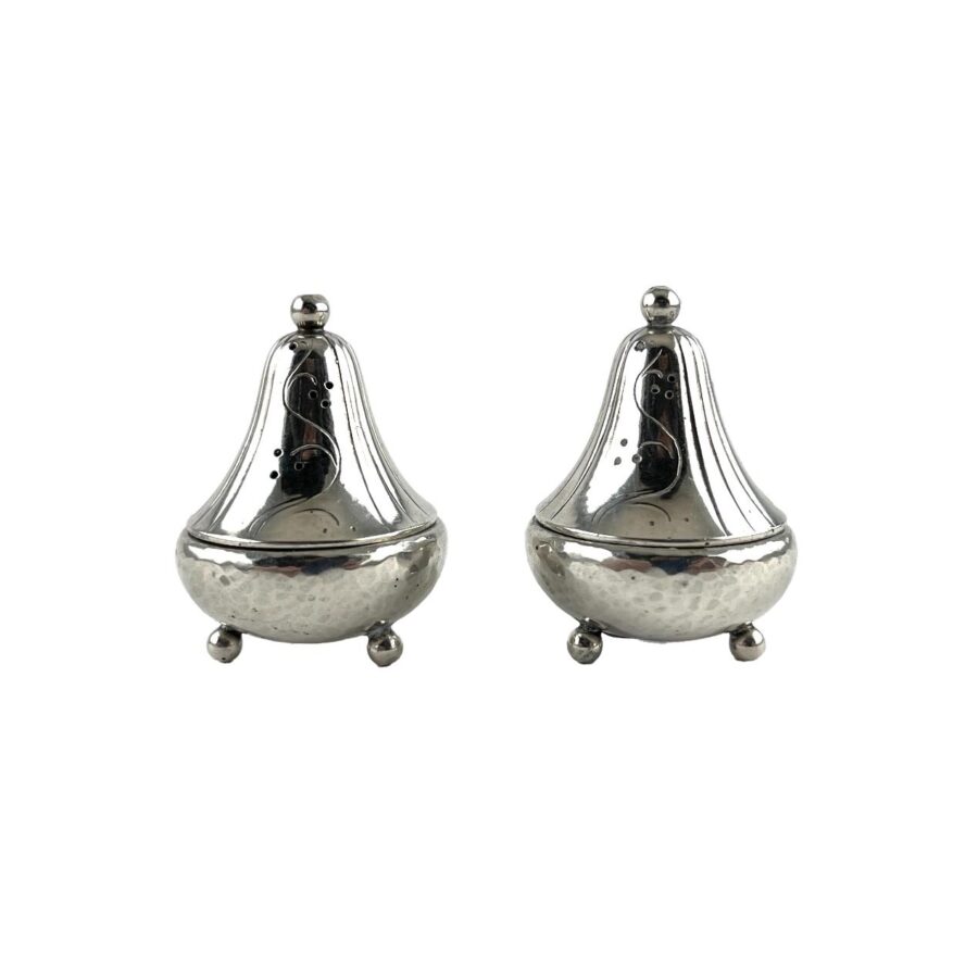 Par de saleros dinamarqueses en plata Jensen