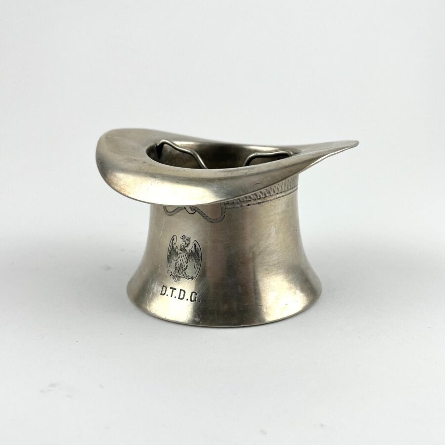 Cenicero inglés en metal plateado - Imagen 2