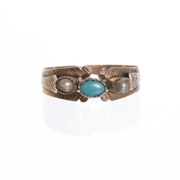 Anillo s. XIX en oro, turquesa y perlas